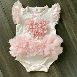 Super cute Miniclasix heart tutu onesie